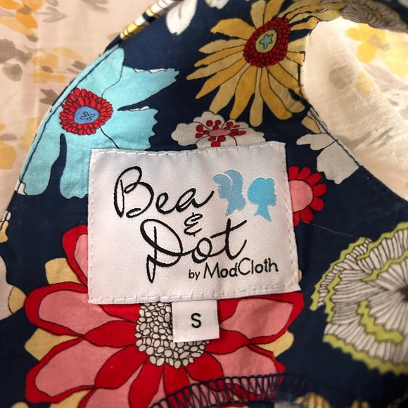 ModCloth dress - Picture 2 of 4